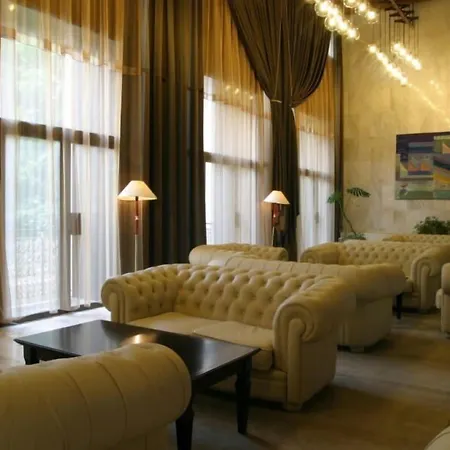 Resort Imperial And Spa, Riviera Club