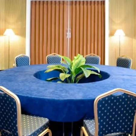 Imperial And Spa, Riviera Club Resort